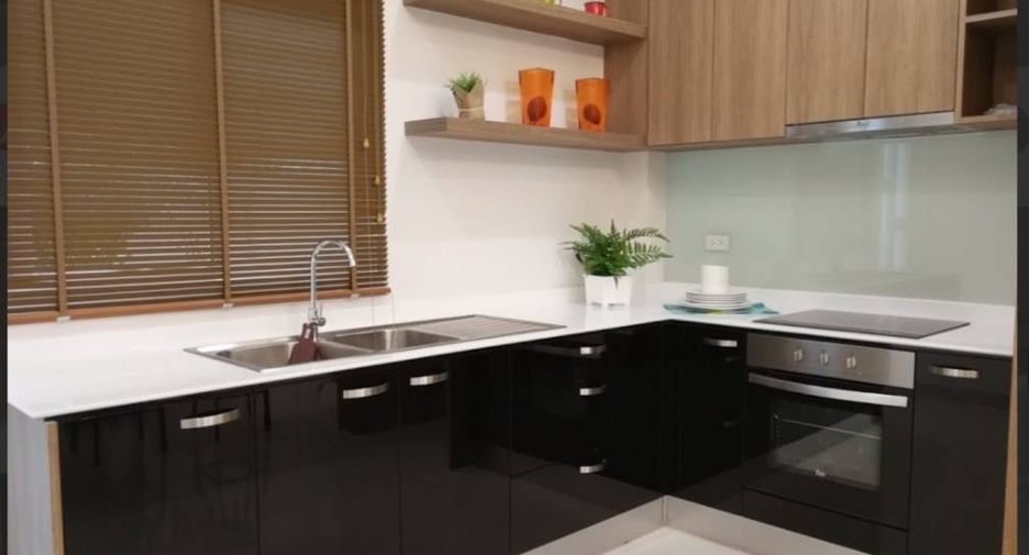 For rent 3 bedrooms villa in Huay Yai, Pattaya