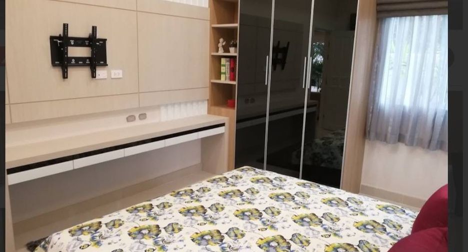 For rent 3 bedrooms villa in Huay Yai, Pattaya