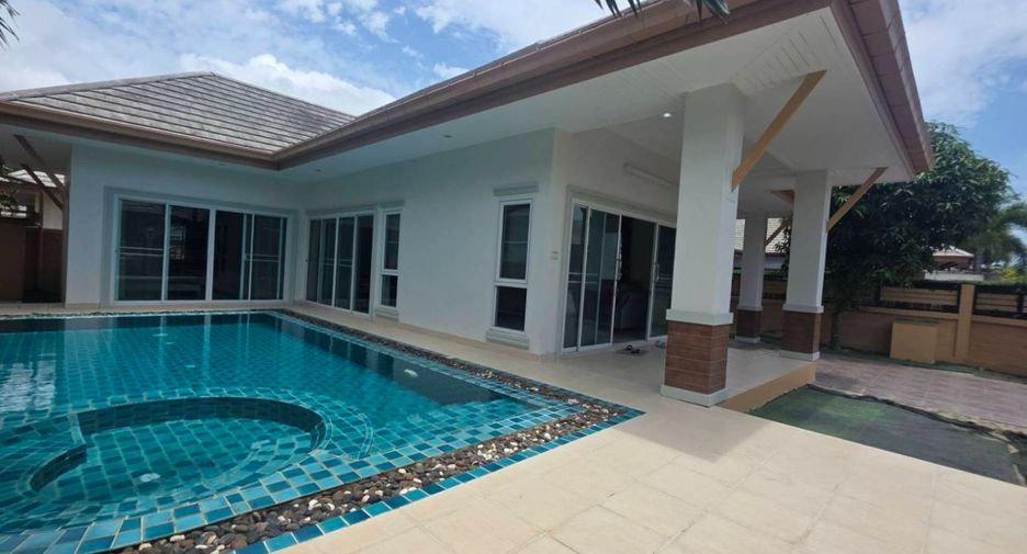For rent 2 bedrooms villa in Huay Yai, Pattaya