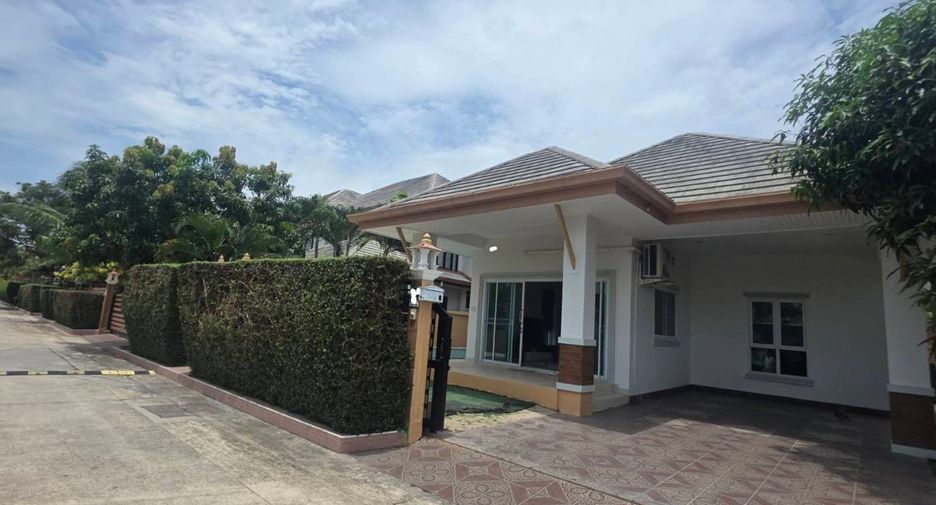 For rent 2 bedrooms villa in Huay Yai, Pattaya