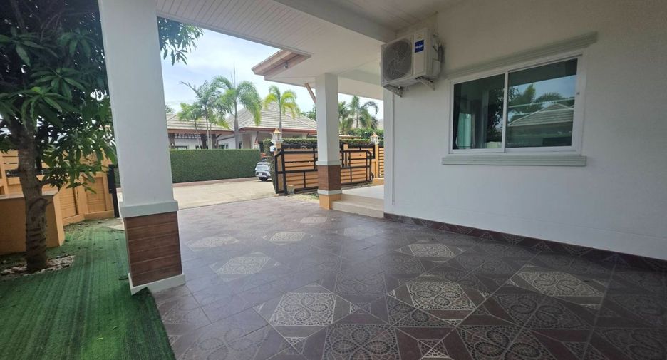 For rent 2 bedrooms villa in Huay Yai, Pattaya