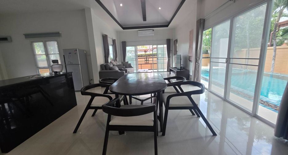 For rent 2 bedrooms villa in Huay Yai, Pattaya