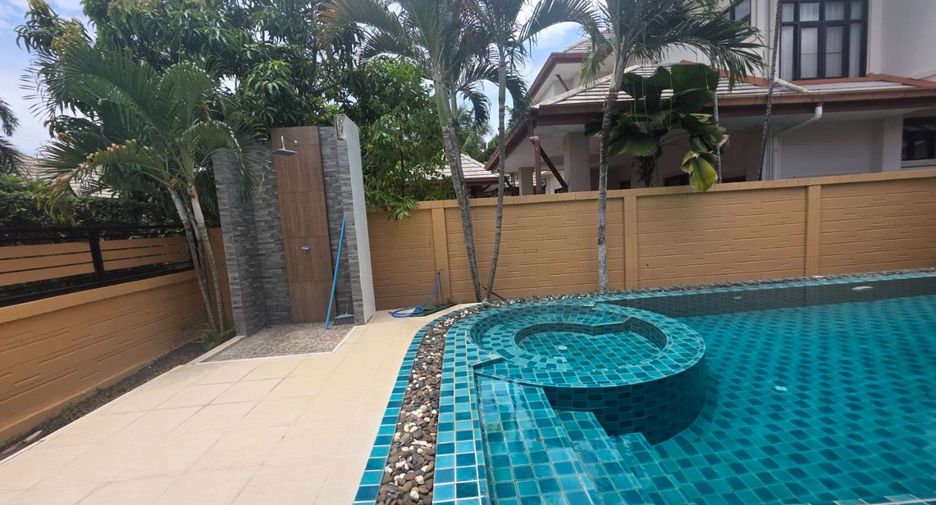 For rent 2 bedrooms villa in Huay Yai, Pattaya
