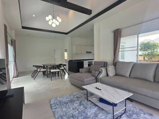 For rent 2 bedrooms villa in Bang Lamung, Chonburi