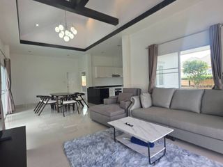 For rent 2 bedrooms villa in Bang Lamung, Chonburi