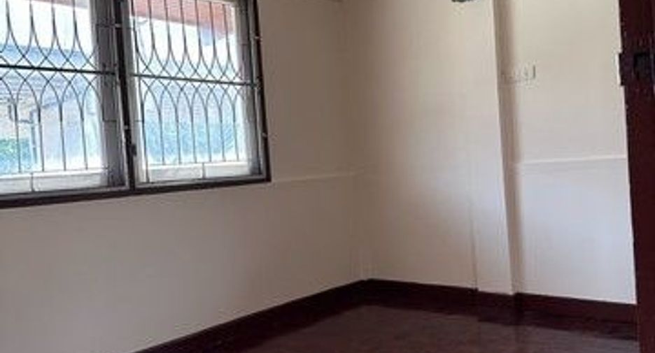 For rent 3 bedrooms house in Bang Khen, Bangkok