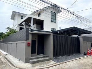 For rent 4 bedrooms house in Bang Sue, Bangkok