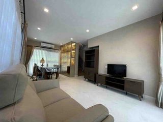 À louer 4 chambres maison à Bang Bua Thong, Nonthaburi