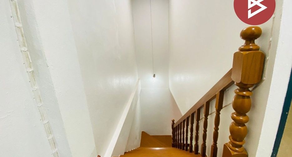 For sale 2 bedrooms townhouse in Khlong Luang, Pathum Thani