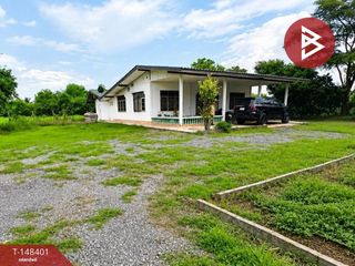 For sale land in Song Phi Nong, Suphan Buri