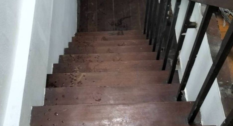 Casa adosada en venta de 2 habitaciones en Thawi Watthana, Bangkok