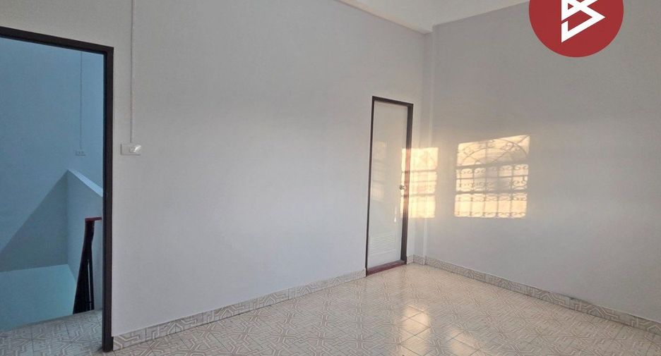 Gewerbefläche zum Kauf mit 6 Zimmer in Thung Khru, Bangkok