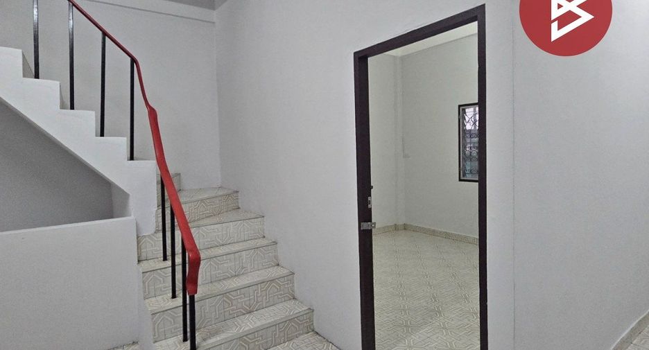 Gewerbefläche zum Kauf mit 6 Zimmer in Thung Khru, Bangkok