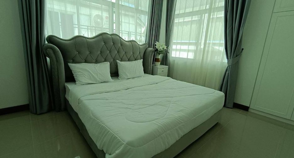 For rent 3 bedrooms house in Bang Lamung, Chonburi