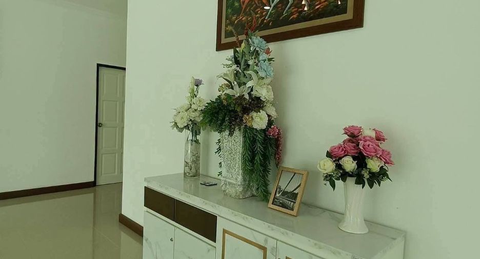 For rent 3 bedrooms house in Bang Lamung, Chonburi