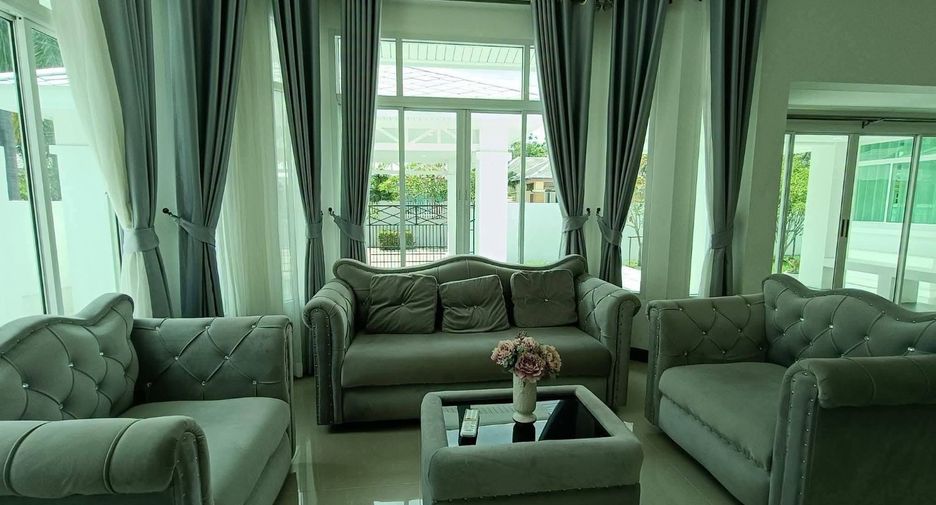 For rent 3 bedrooms house in Bang Lamung, Chonburi