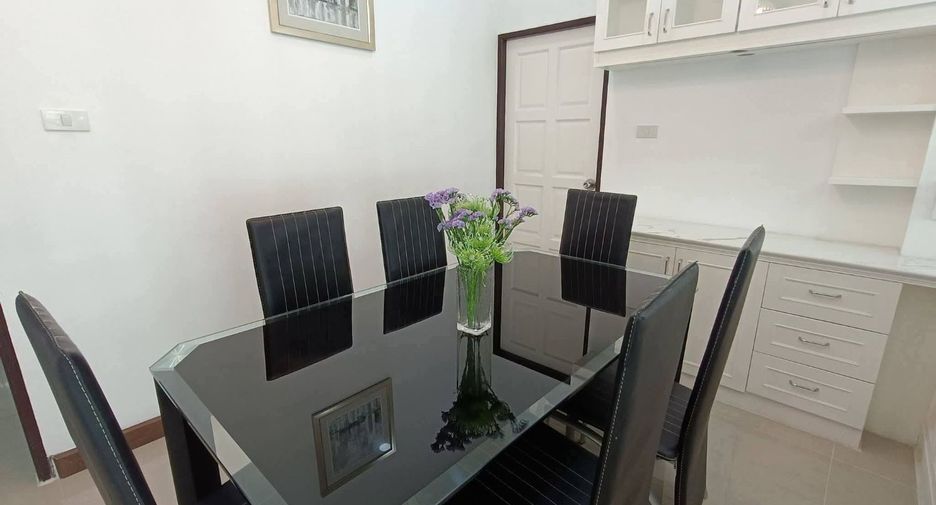 For rent 3 bedrooms house in Bang Lamung, Chonburi