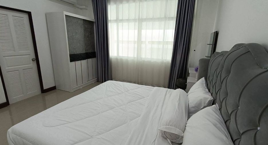 For rent 3 bedrooms house in Bang Lamung, Chonburi