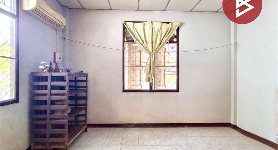 Продажа 2 спальни дом в Mueang Uttaradit, Уттарадит