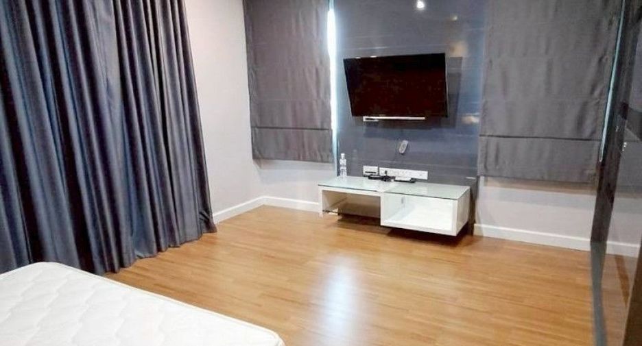 À vendre 6 chambres maison à Bang Khae, Bangkok