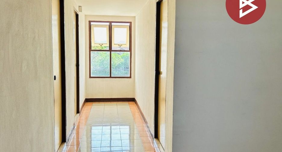 À vendre 6 chambres appartement à Wang Thonglang, Bangkok