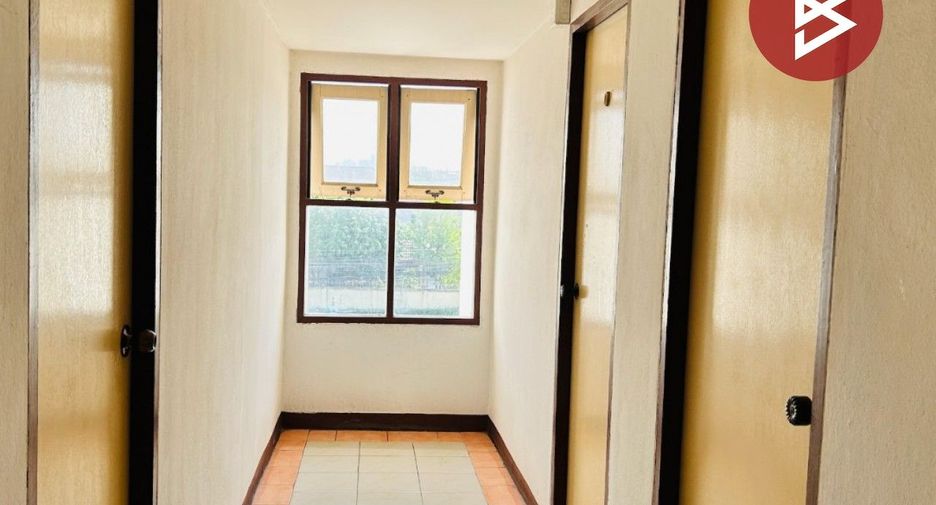 À vendre 6 chambres appartement à Wang Thonglang, Bangkok