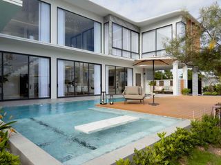 Haus zum Kauf mit 5 Zimmer in Bang Lamung, Chonburi