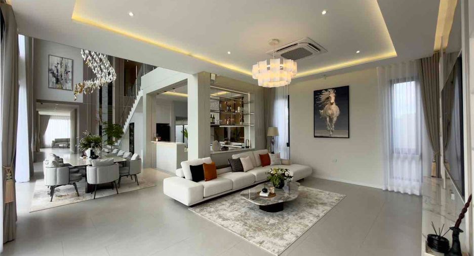 Haus zum Kauf mit 5 Zimmer in Bang Lamung, Chonburi