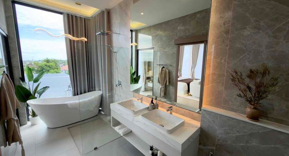 Haus zum Kauf mit 5 Zimmer in Bang Lamung, Chonburi