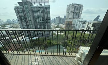 Condo en venta de 2 habitaciones en Khlong Toei, Bangkok