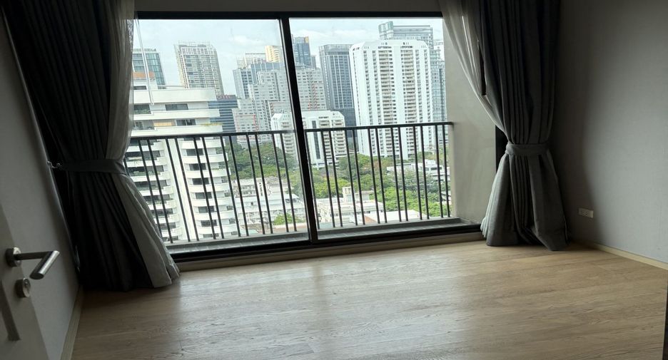 Condo en venta de 2 habitaciones en Khlong Toei, Bangkok