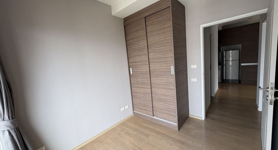 Condo en venta de 2 habitaciones en Khlong Toei, Bangkok