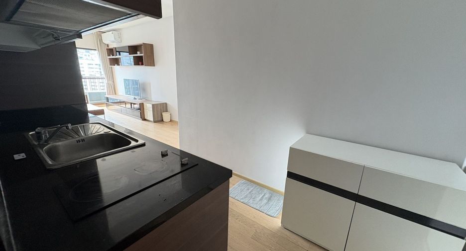 Condo en venta de 2 habitaciones en Khlong Toei, Bangkok
