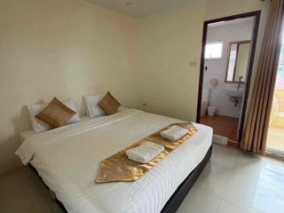 For rent 24 bedrooms hotel in Bang Lamung, Chonburi