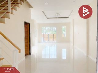 For sale 3 bedrooms townhouse in Mueang Ratchaburi, Ratchaburi