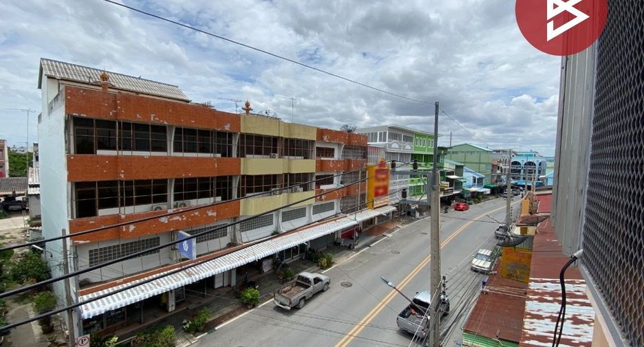 出售 3 卧室 商业空间 在 Don Chedi, Suphan Buri