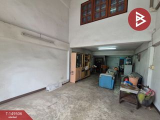 Local comercial en venta de 4 habitaciones en Mueang Samut Prakan, Samut Prakan