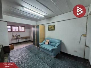 Local comercial en venta de 4 habitaciones en Mueang Samut Prakan, Samut Prakan