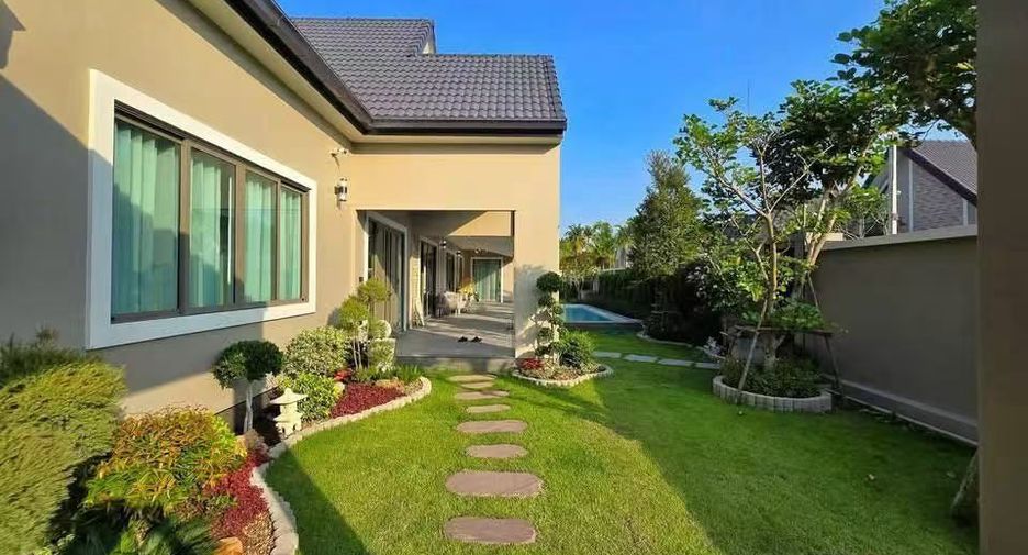 For sale 4 ベッドルーム house in Bang Lamung, Chonburi