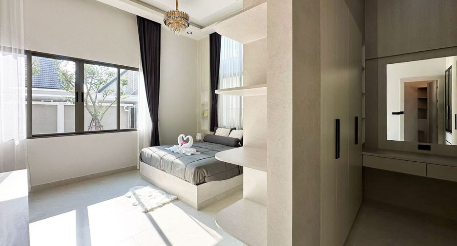 For sale 4 ベッドルーム house in Bang Lamung, Chonburi