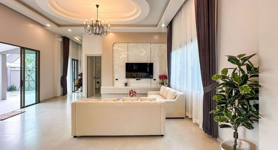 For sale 4 ベッドルーム house in Bang Lamung, Chonburi