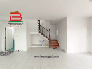 Casa adosada en venta de 3 habitaciones en Bang Nam Priao, Chachoengsao