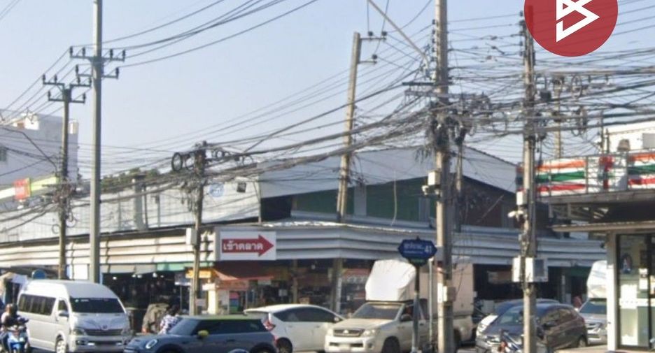 For sale 2 bedrooms townhouse in Sai Mai, Bangkok