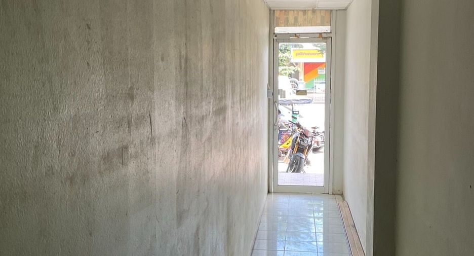 Local comercial en venta de 5 habitaciones en Nong Chok, Bangkok