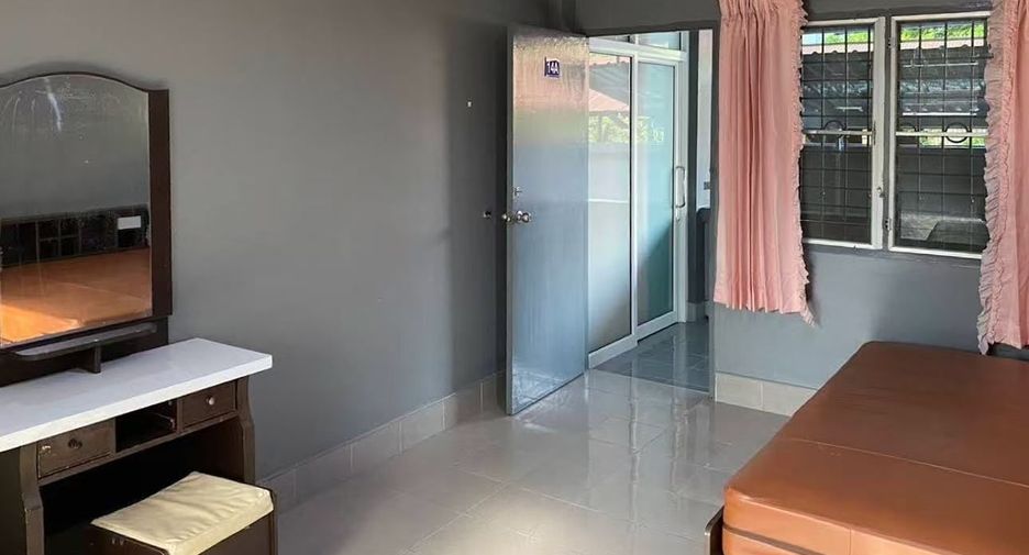 Apartamento con servicios en venta de 30 habitaciones en Mueang Phichit, Phichit