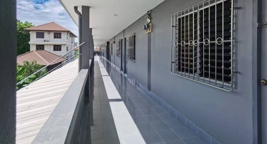 Apartamento con servicios en venta de 30 habitaciones en Mueang Phichit, Phichit