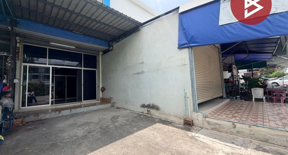 Local comercial en venta de 1 habitaciones en Si Racha, Chonburi