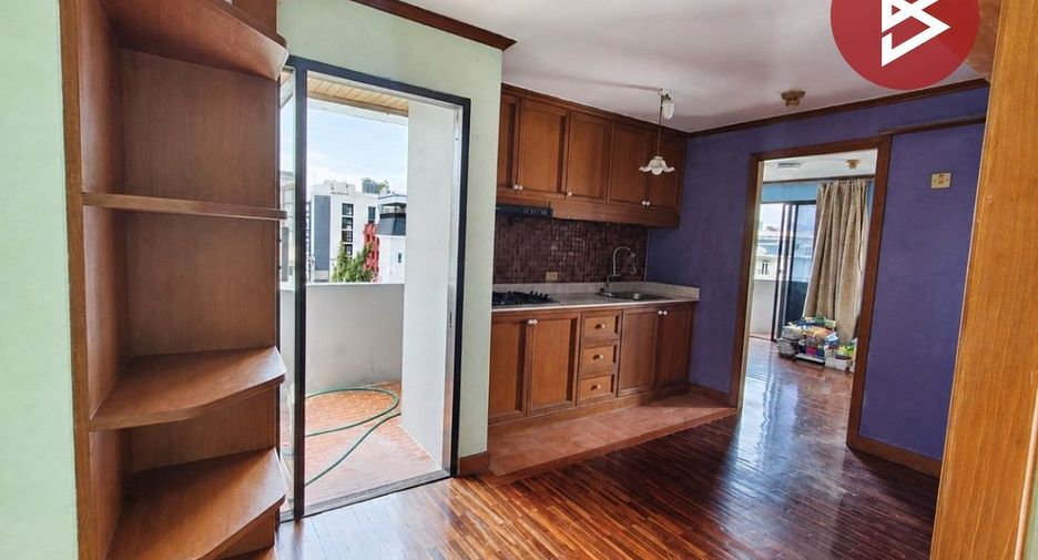 À vendre 1 chambre condo à Huai Khwang, Bangkok