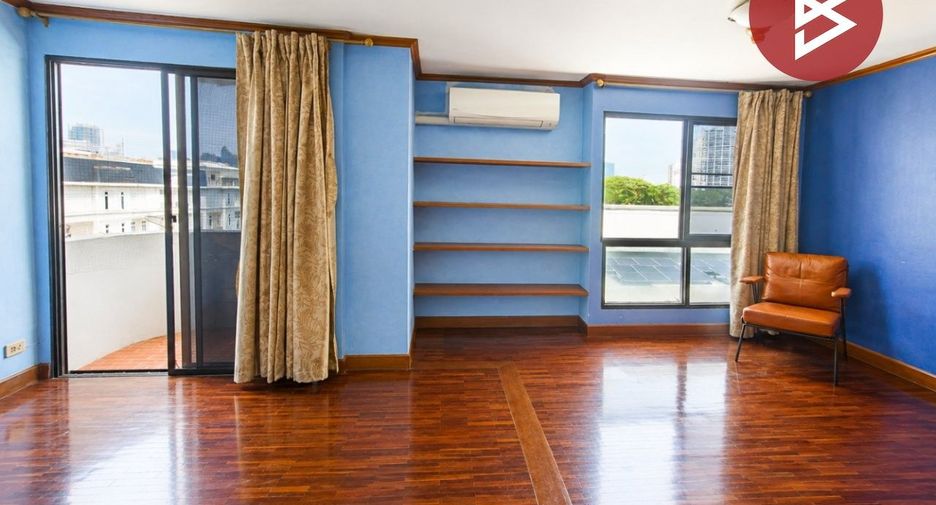 À vendre 1 chambre condo à Huai Khwang, Bangkok
