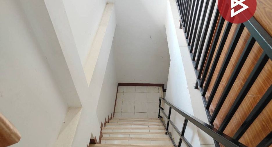 For sale 5 bedrooms house in Phanom Sarakham, Chachoengsao